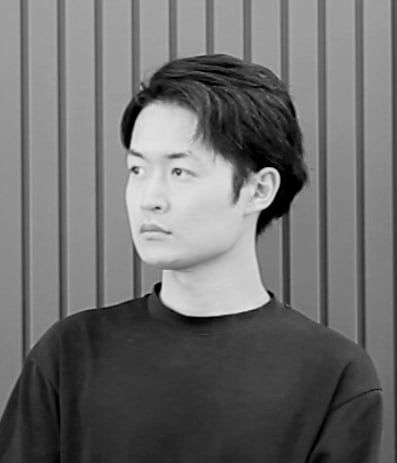 新居 俊浩の詳細